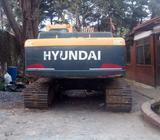 Vendo Excavadora Hyundai R220lc