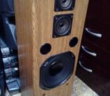 Vendo Bocinas Fisher Woofer Buffer Bufer