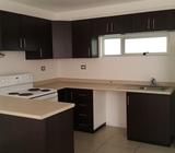 Alquilo apartamento en zona 15 con linea blanca tres dormitorios tipo loft $850