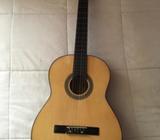 Vendo Guitarra Aranjuez sin Mucho Uso